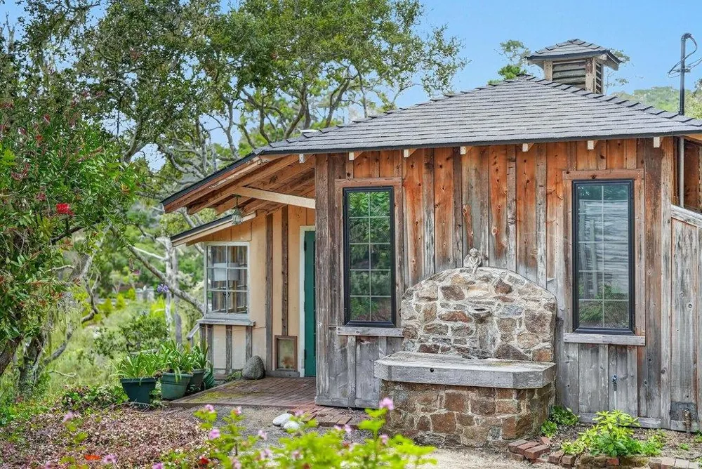 124 Cypress Carmel, CA 93923
