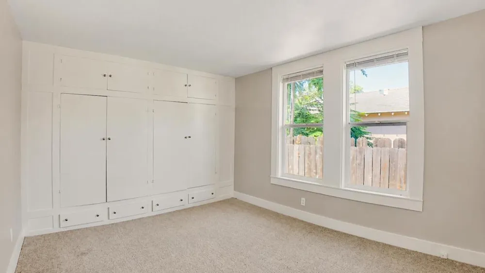 334 S 2nd Avenue Oakdale, CA 95361