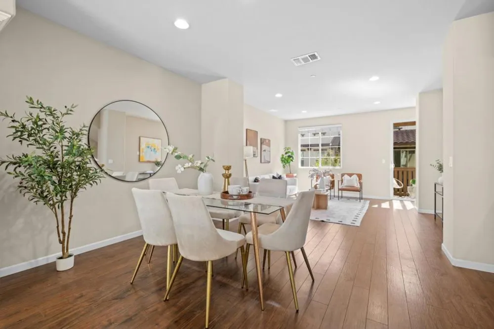 1052 Chamomile San Jose, CA 95133