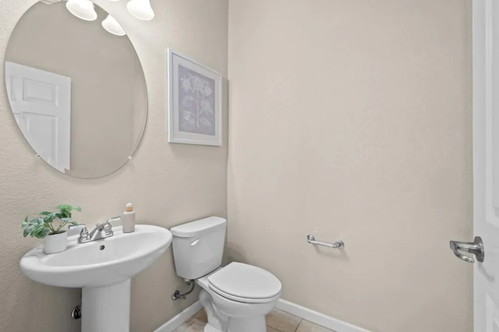 1052 Chamomile San Jose, CA 95133