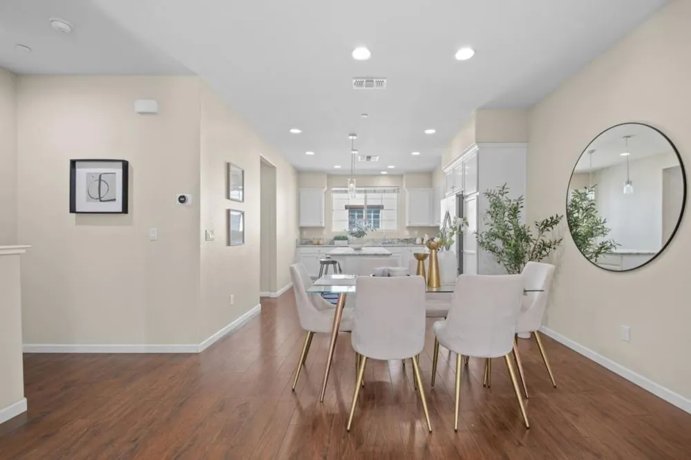 1052 Chamomile San Jose, CA 95133