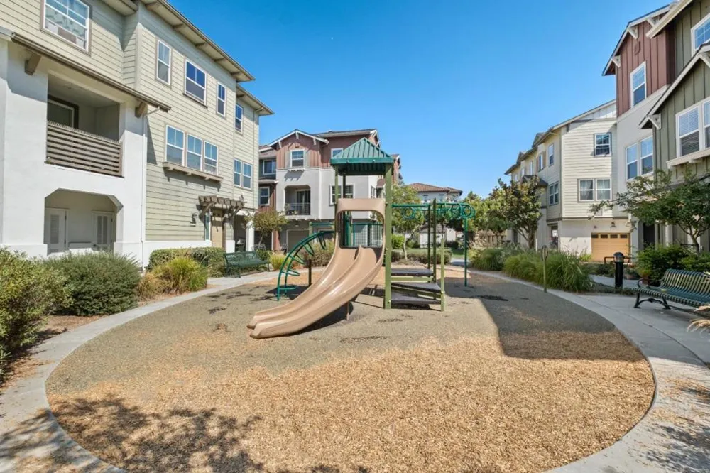1052 Chamomile San Jose, CA 95133