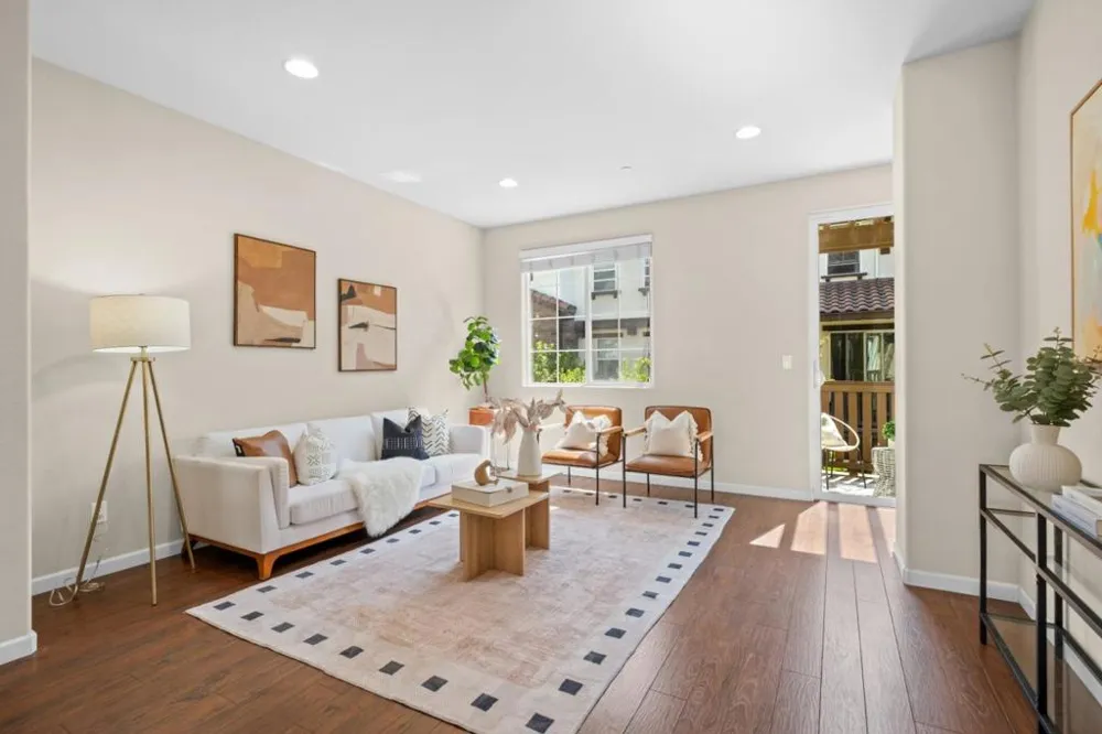 1052 Chamomile San Jose, CA 95133