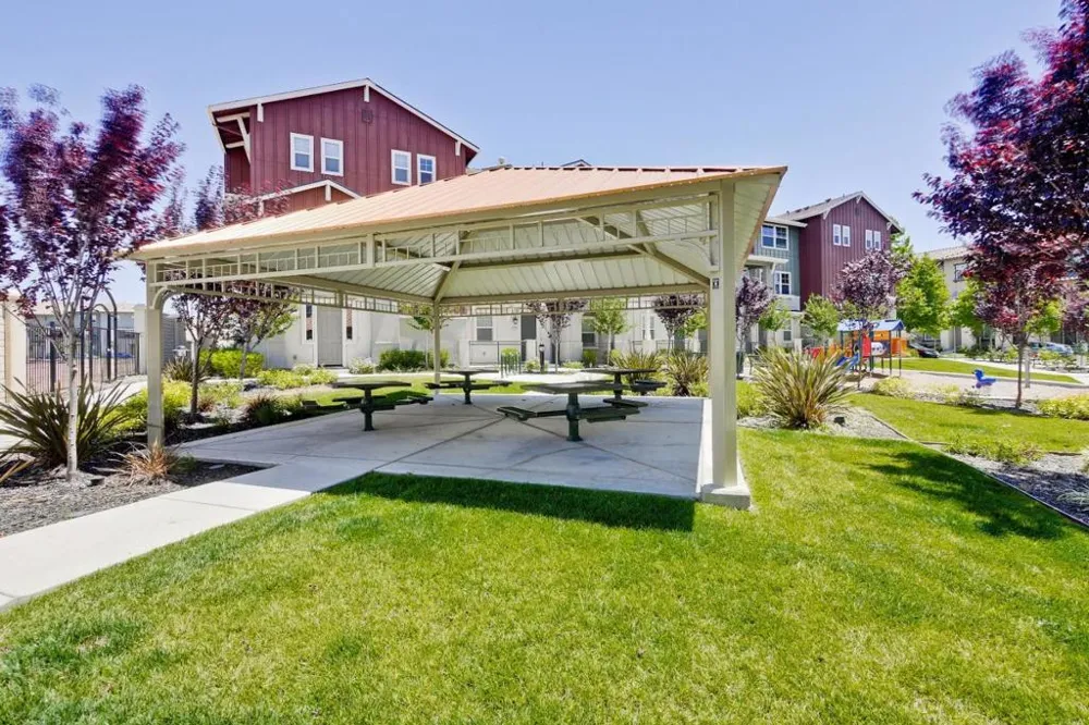 1052 Chamomile San Jose, CA 95133
