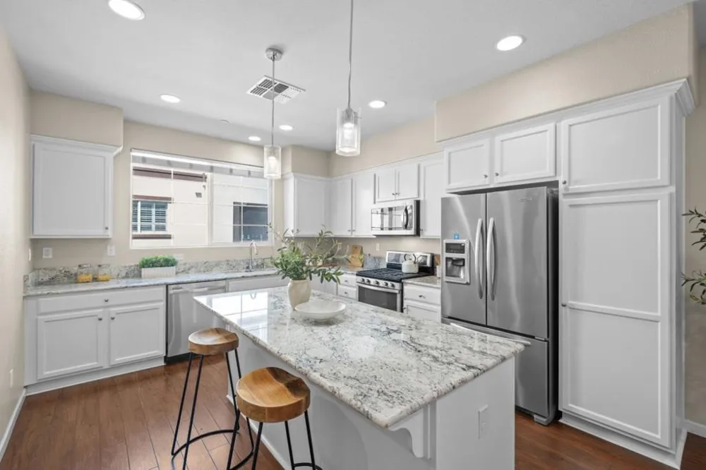 1052 Chamomile San Jose, CA 95133