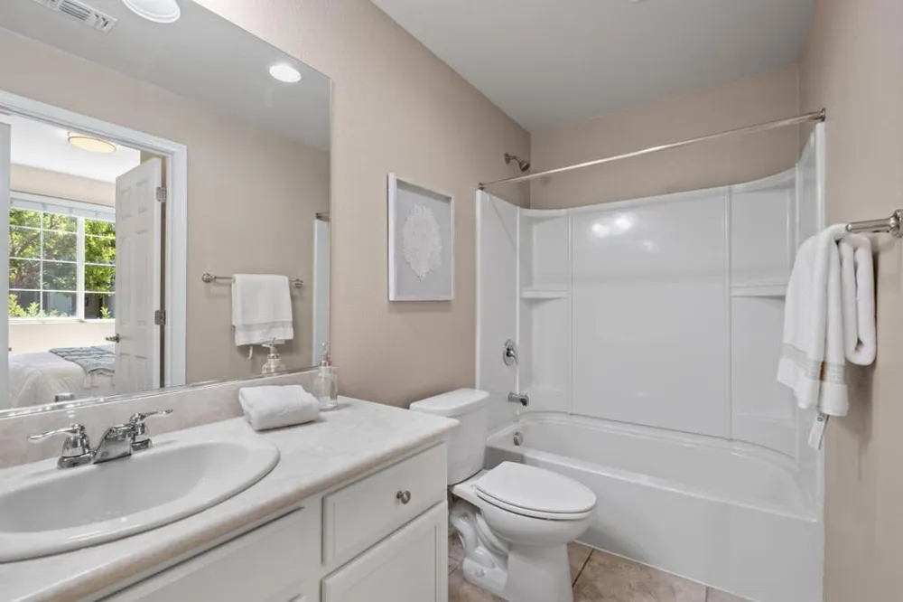 1052 Chamomile San Jose, CA 95133