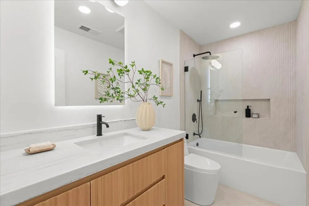 104 Hardy Avenue Campbell, CA 95008
