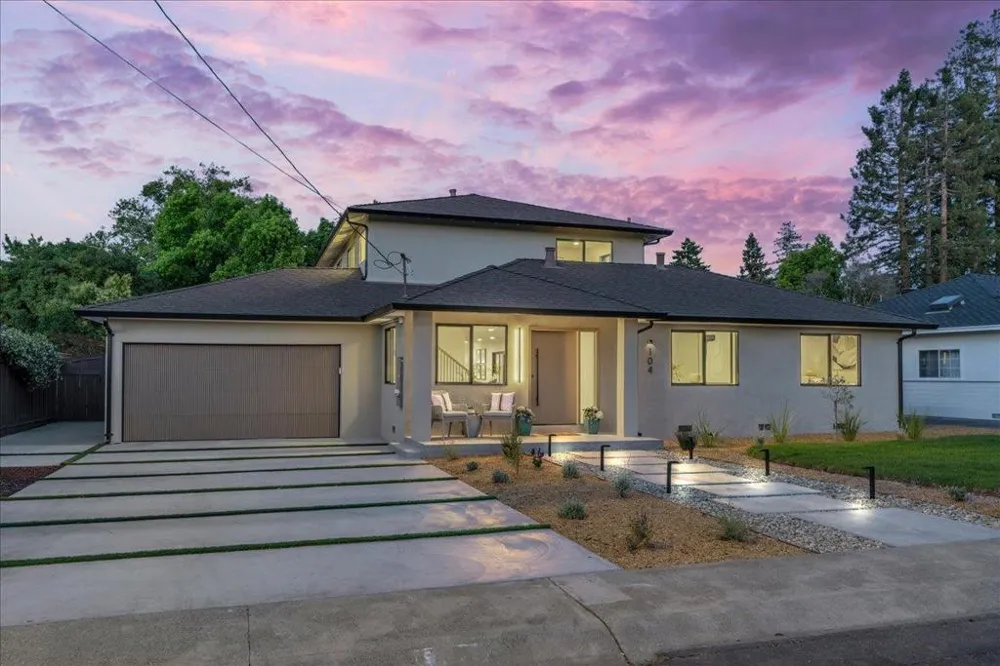 104 Hardy Avenue Campbell, CA 95008