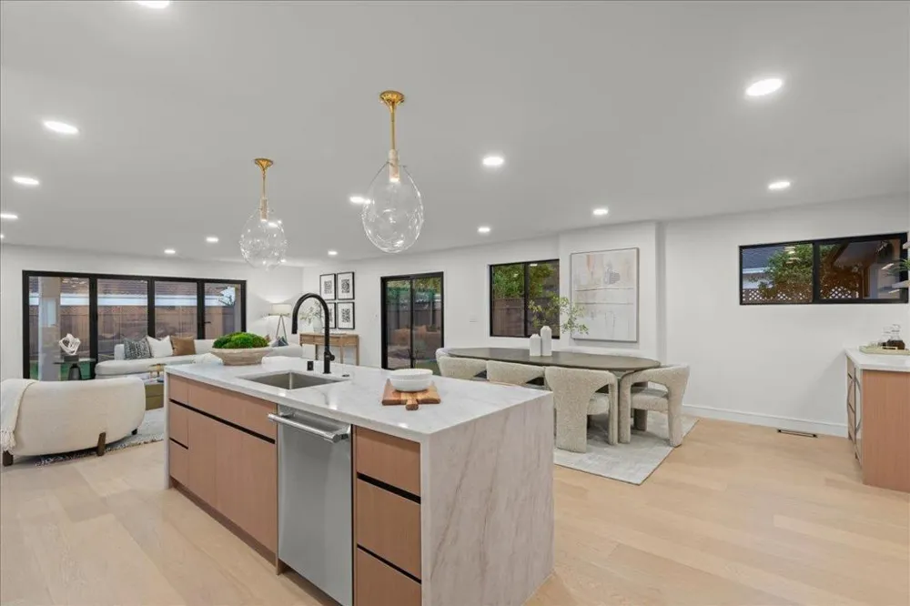 104 Hardy Avenue Campbell, CA 95008