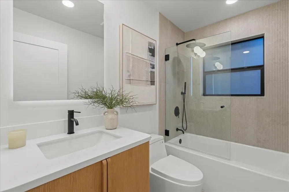 104 Hardy Avenue Campbell, CA 95008