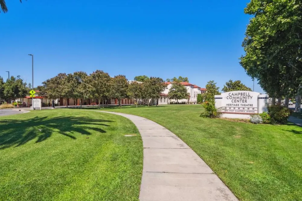 104 Hardy Avenue Campbell, CA 95008