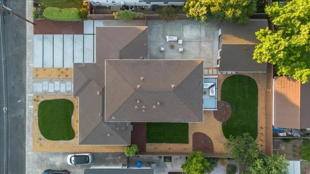 104 Hardy Avenue Campbell, CA 95008
