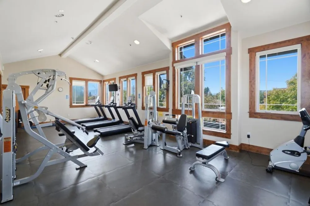 2881 Meridian Avenue #321 San Jose, CA 95124