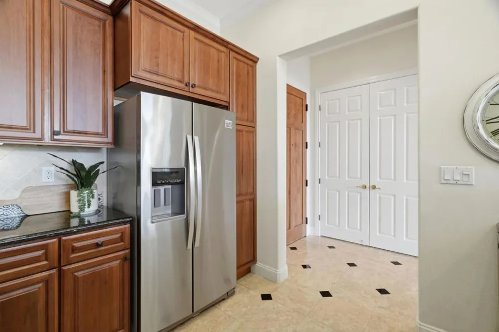 2881 Meridian Avenue #321 San Jose, CA 95124