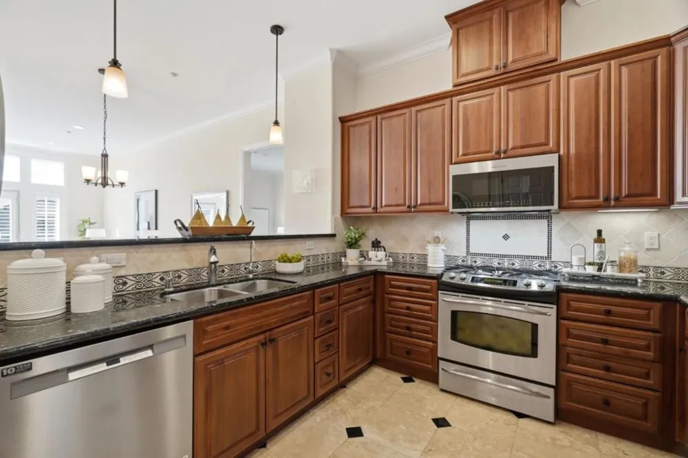 2881 Meridian Avenue #321 San Jose, CA 95124
