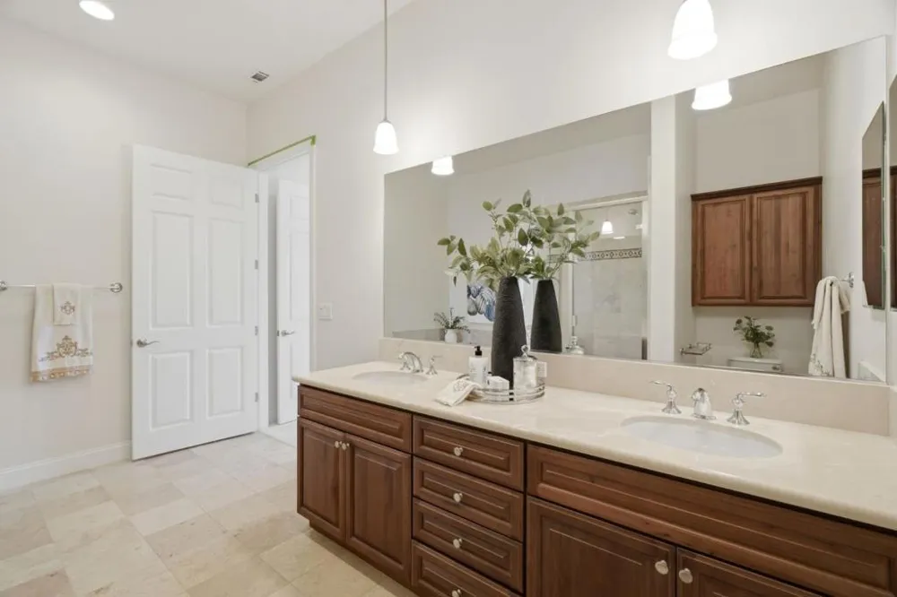 2881 Meridian Avenue #321 San Jose, CA 95124