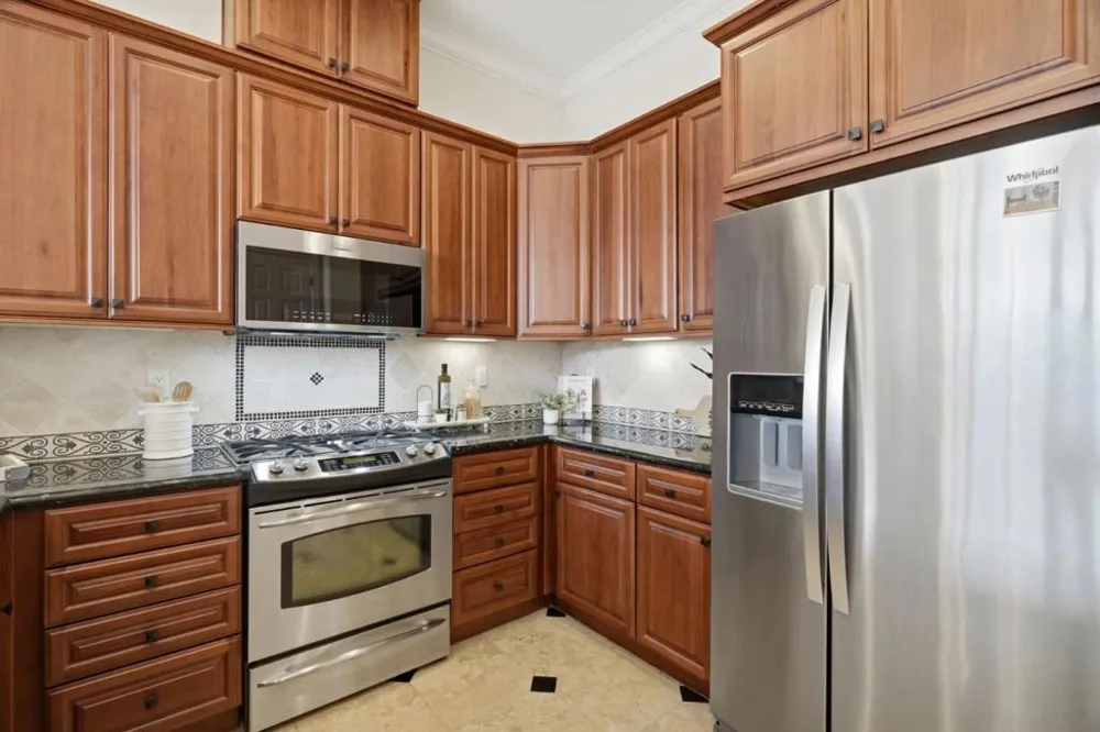 2881 Meridian Avenue #321 San Jose, CA 95124