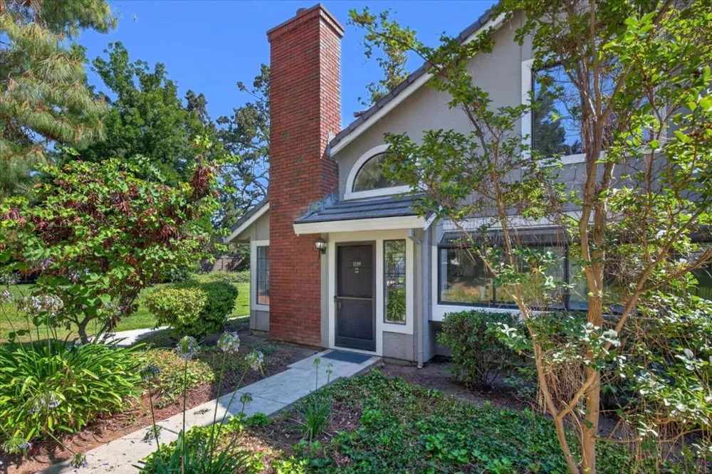 2705 Buena View Court San Jose, CA 95121