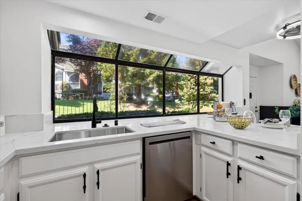 2705 Buena View Court San Jose, CA 95121