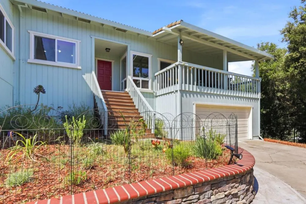 17411 Holiday Drive Morgan Hill, CA 95037