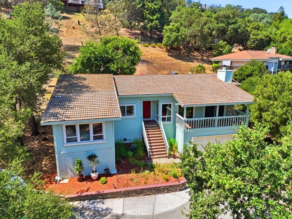 17411 Holiday Drive Morgan Hill, CA 95037