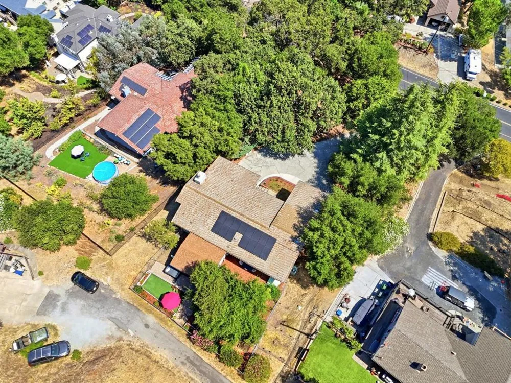 17411 Holiday Drive Morgan Hill, CA 95037