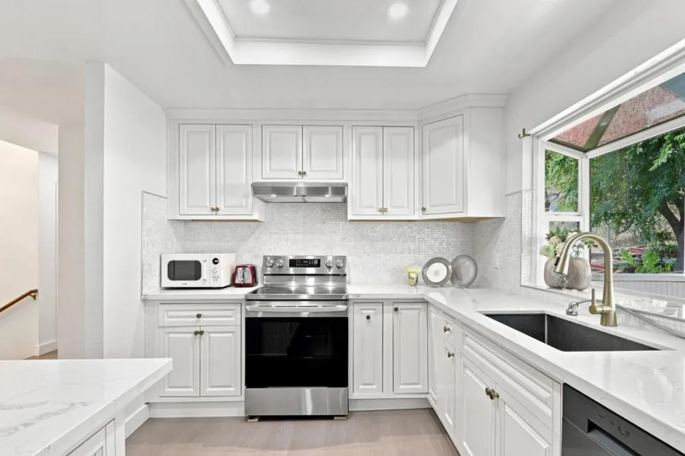17411 Holiday Drive Morgan Hill, CA 95037