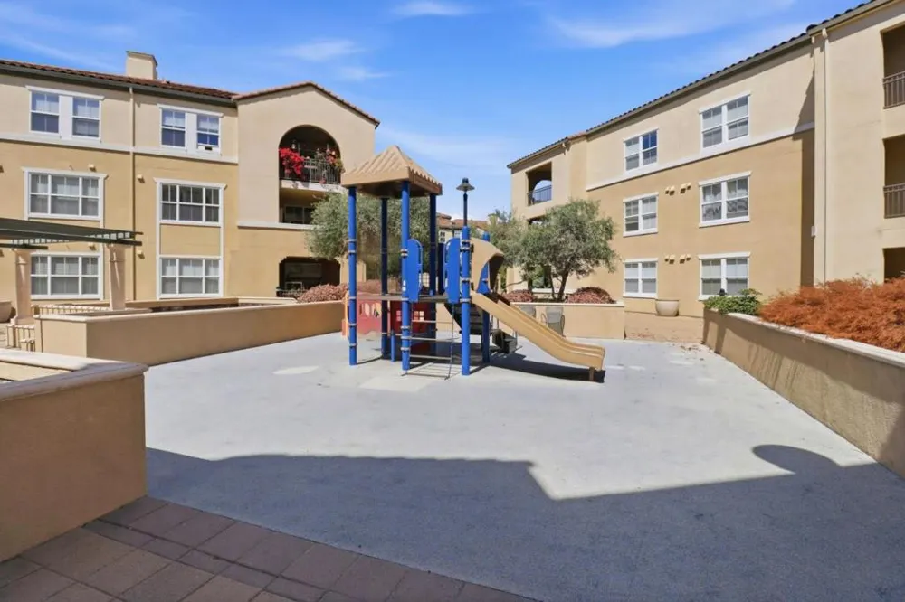 1883 Agnew Road #209 Santa Clara, CA 95054