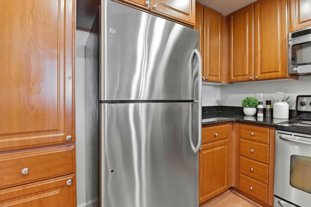1883 Agnew Road #209 Santa Clara, CA 95054