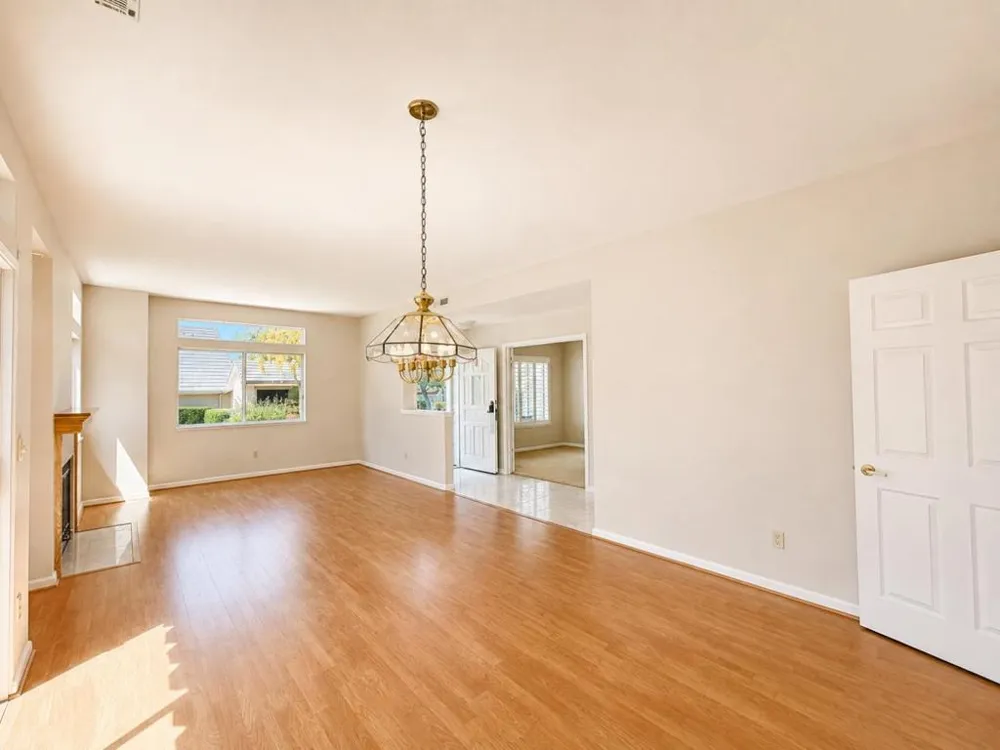 7712 Galloway Drive San Jose, CA 95135