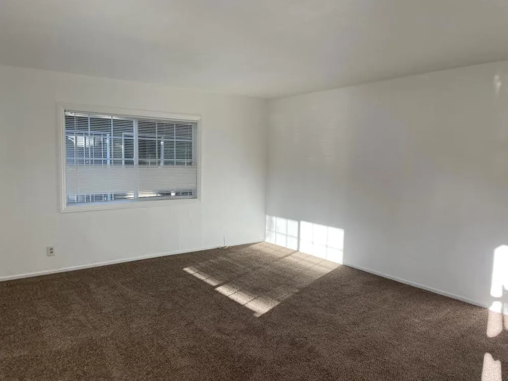 1876 California Street #2 Mountain View, CA 94041
