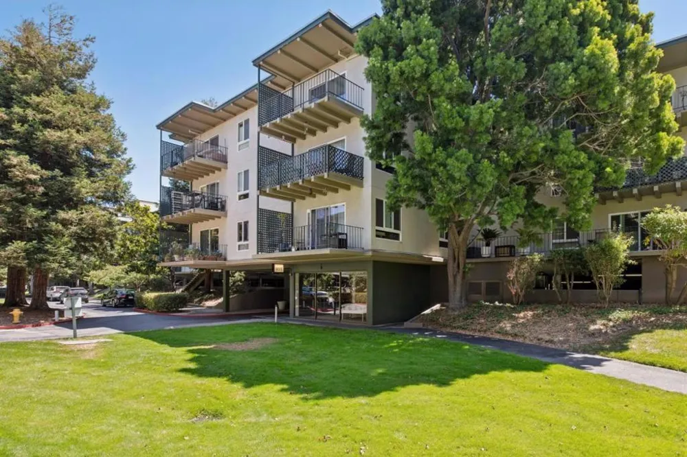 835 Humboldt Street #412 San Mateo, CA 94401