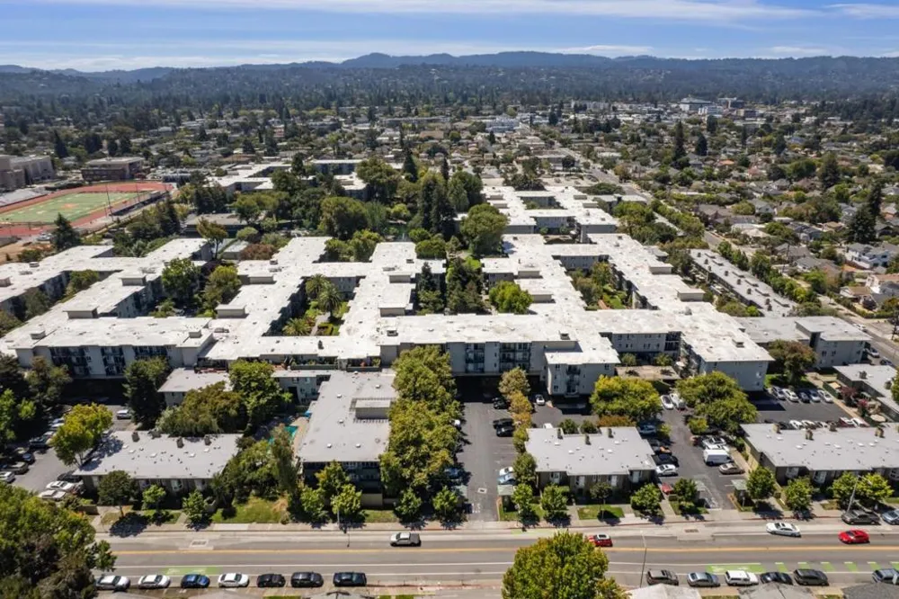 835 Humboldt Street #412 San Mateo, CA 94401