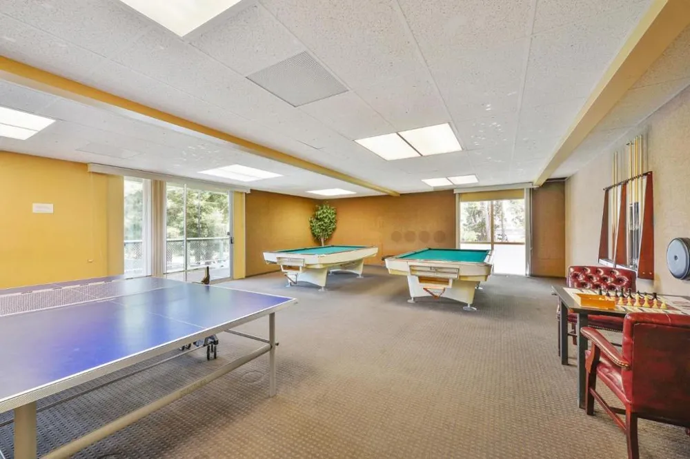 835 Humboldt Street #412 San Mateo, CA 94401