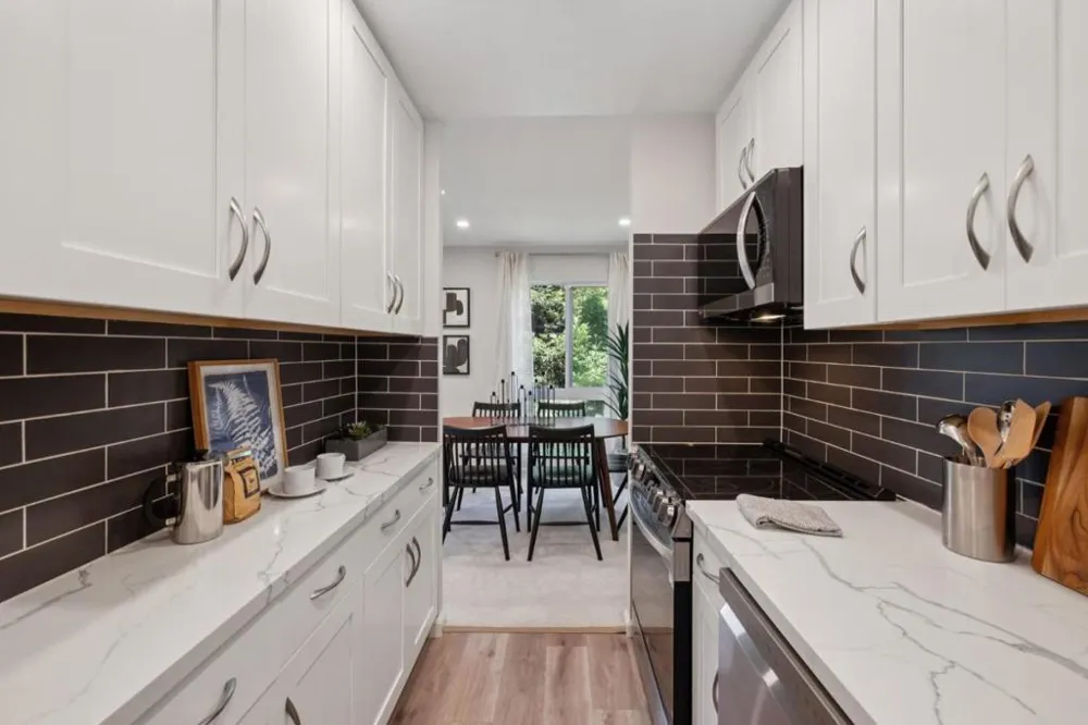 835 Humboldt Street #412 San Mateo, CA 94401