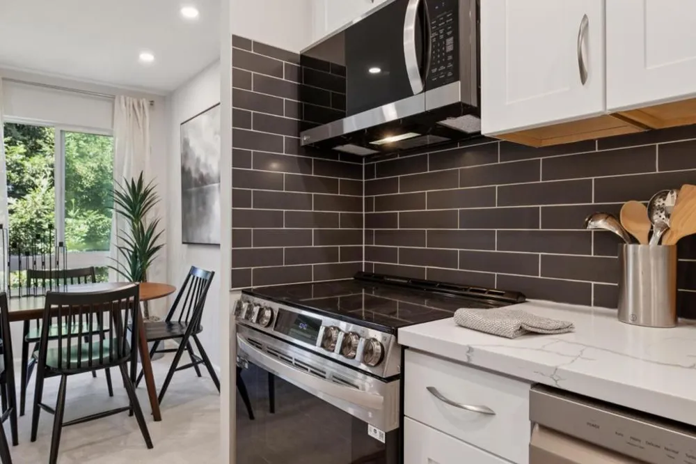 835 Humboldt Street #412 San Mateo, CA 94401