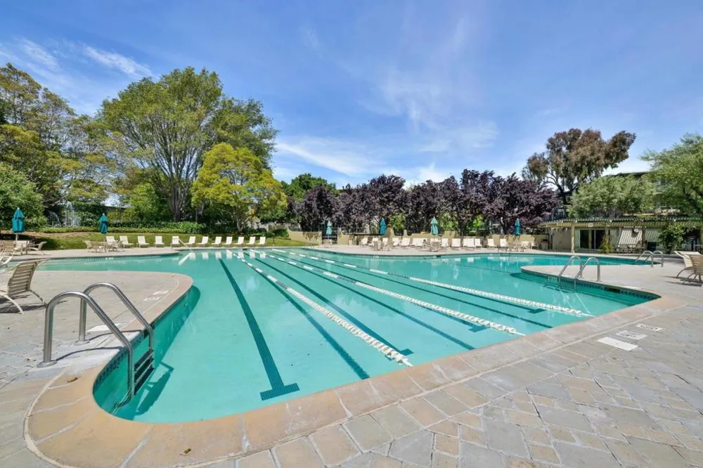 835 Humboldt Street #412 San Mateo, CA 94401