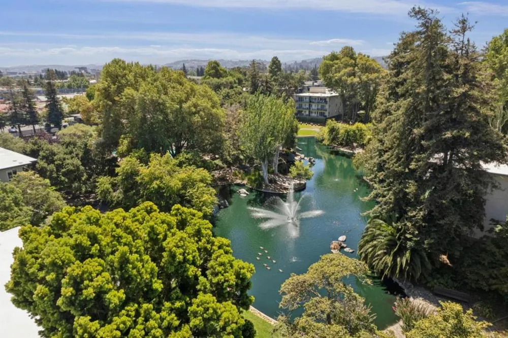 835 Humboldt Street #412 San Mateo, CA 94401