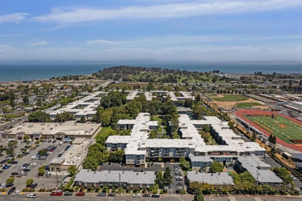 835 Humboldt Street #412 San Mateo, CA 94401