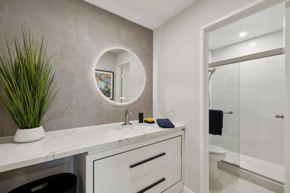 835 Humboldt Street #412 San Mateo, CA 94401