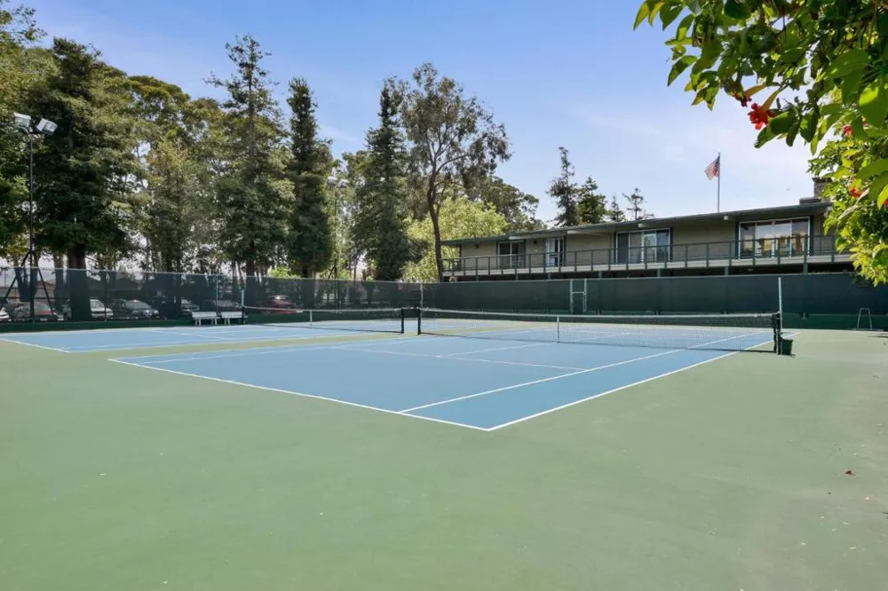 835 Humboldt Street #412 San Mateo, CA 94401