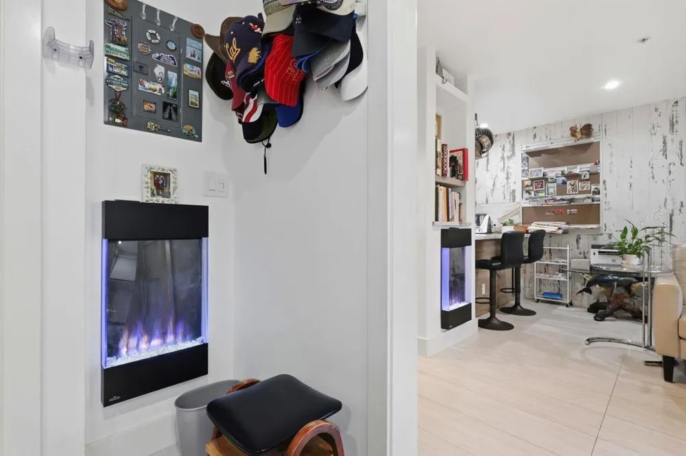 324 Catalpa Street #111 San Mateo, CA 94401