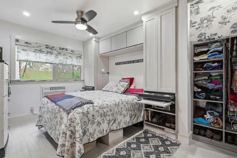 324 Catalpa Street #111 San Mateo, CA 94401