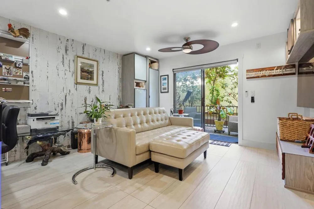 324 Catalpa Street #111 San Mateo, CA 94401