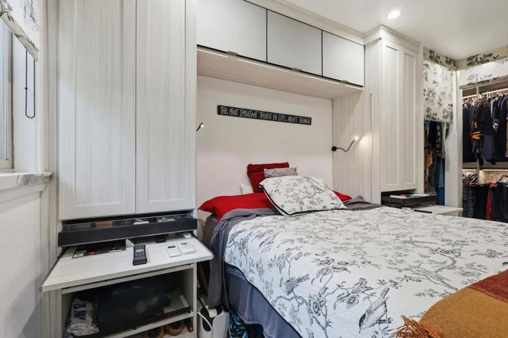 324 Catalpa Street #111 San Mateo, CA 94401