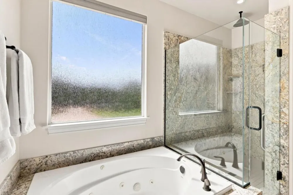 20 Tyler Court Hollister, CA 95023