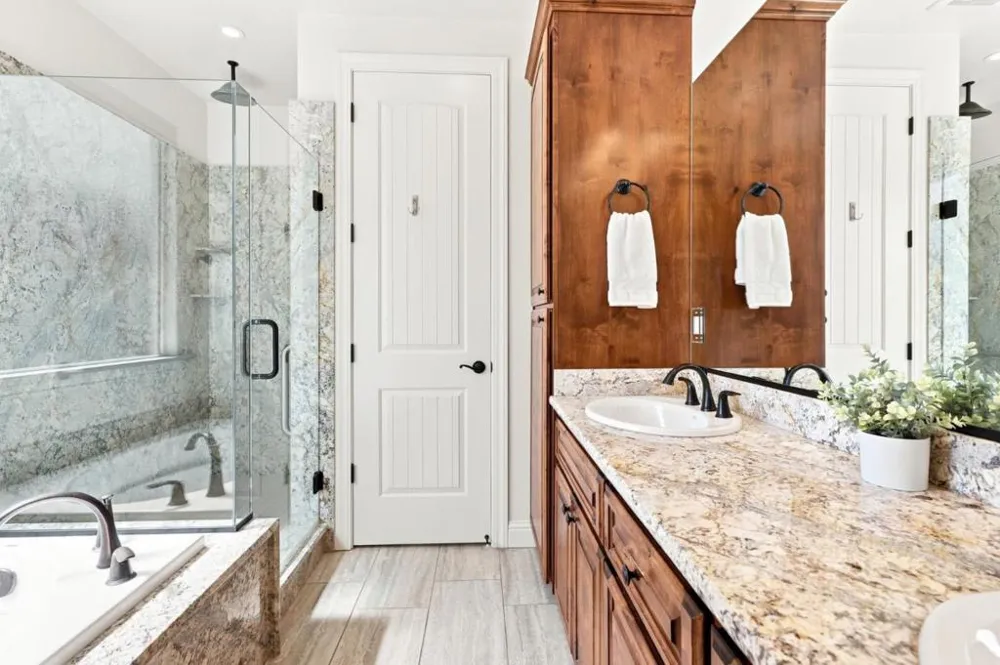 20 Tyler Court Hollister, CA 95023