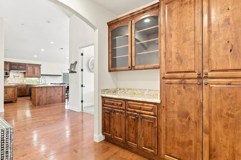 20 Tyler Court Hollister, CA 95023