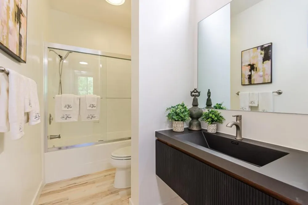 500 Fulton Street #101 Palo Alto, CA 94301