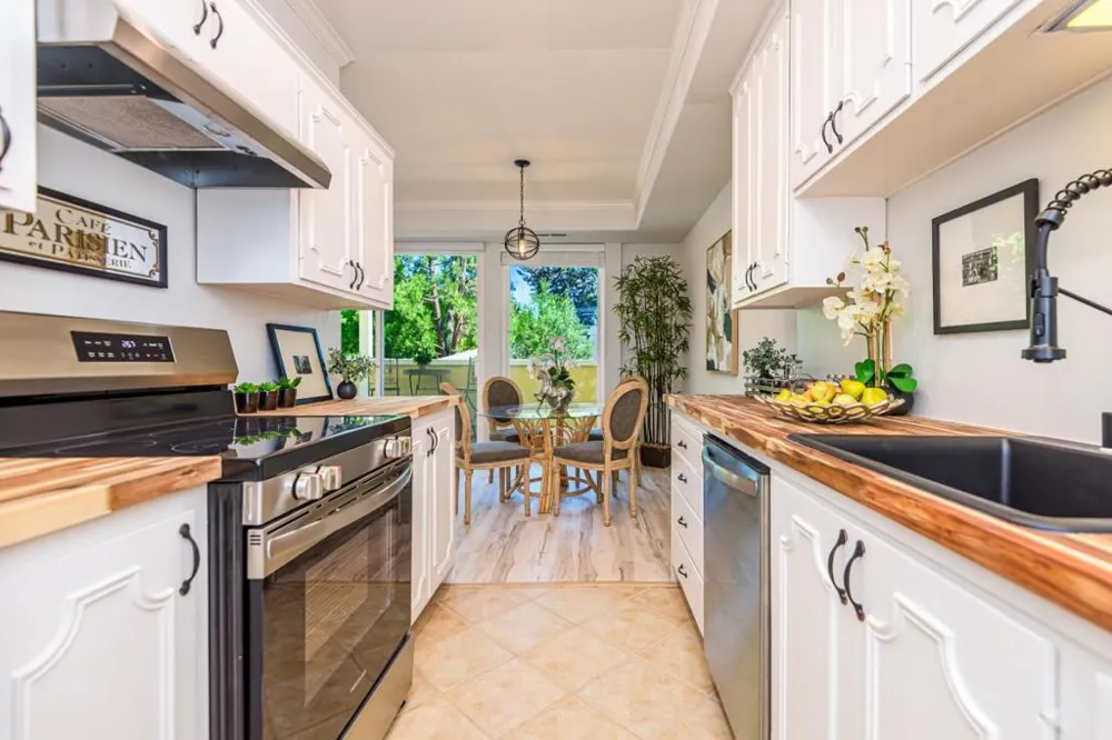 500 Fulton Street #101 Palo Alto, CA 94301